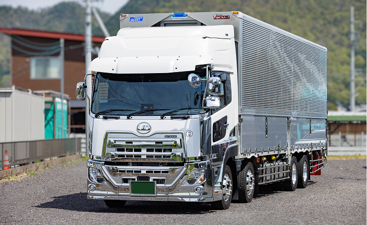 Y&Rの相棒のトラック